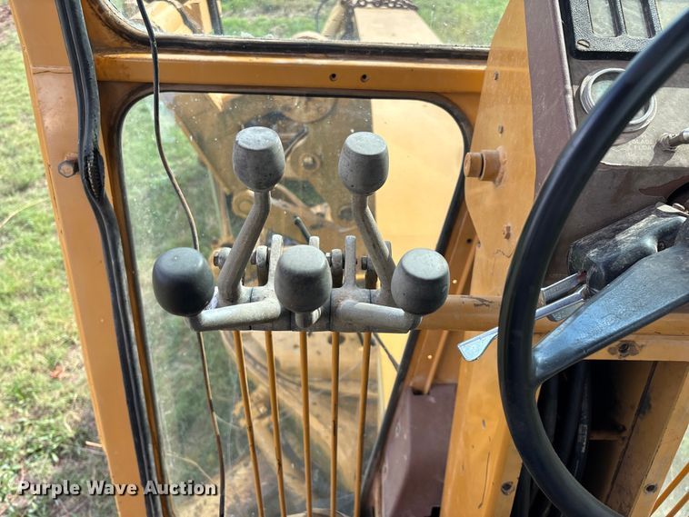 image for item EN5632 1994 Galion 850 motor grader