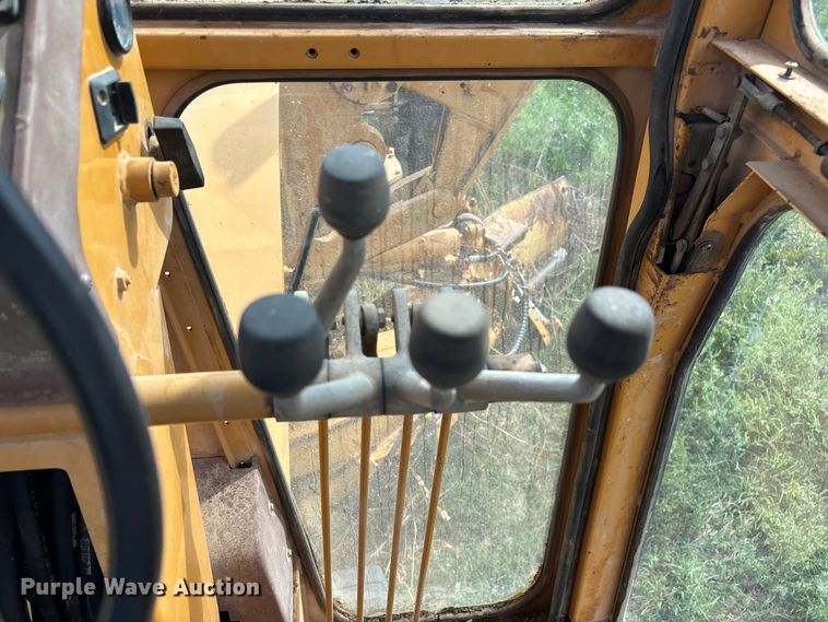 image for item EN5632 1994 Galion 850 motor grader