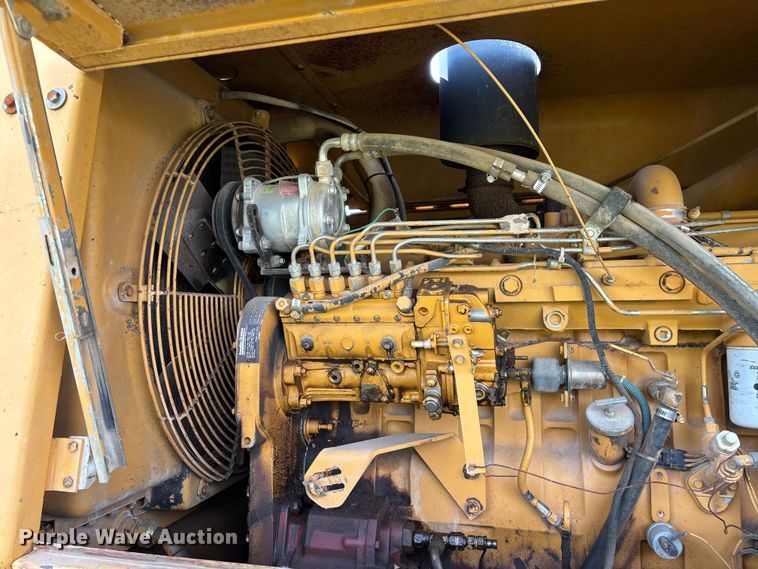 image for item EN5632 1994 Galion 850 motor grader