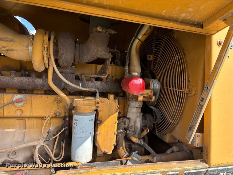 image for item EN5632 1994 Galion 850 motor grader