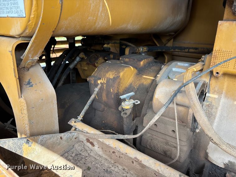 image for item EN5632 1994 Galion 850 motor grader