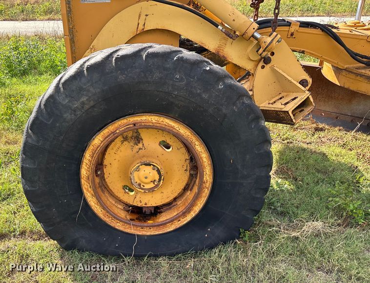 image for item EN5632 1994 Galion 850 motor grader