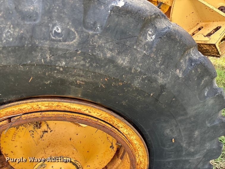 image for item EN5632 1994 Galion 850 motor grader