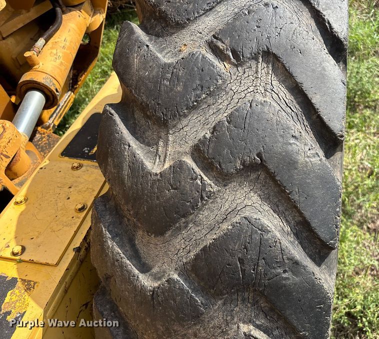 image for item EN5632 1994 Galion 850 motor grader