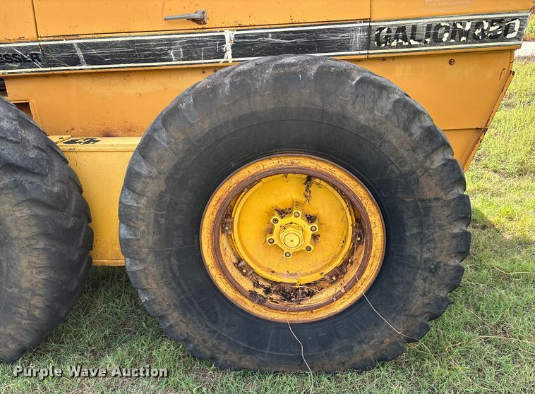 image for item EN5632 1994 Galion 850 motor grader