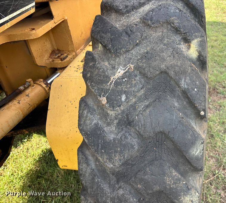 image for item EN5632 1994 Galion 850 motor grader