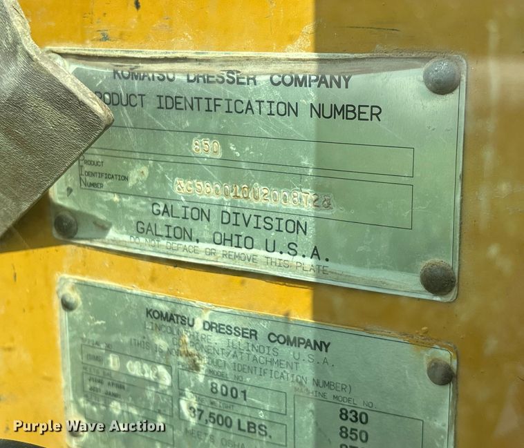 image for item EN5632 1994 Galion 850 motor grader