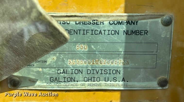 image for item EN5632 1994 Galion 850 motor grader