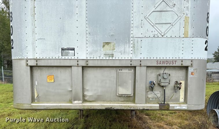 image for item EN5641 1994 Fruehauf FBLP91.5-NT2-43W dry van trailer