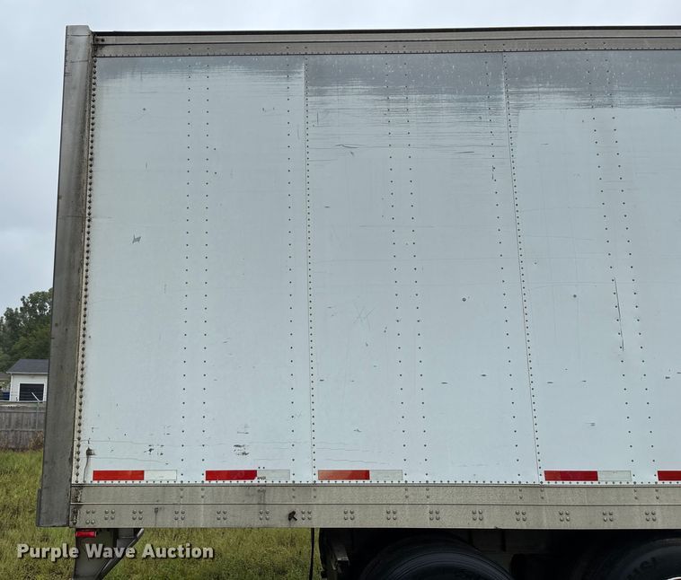 image for item EN5641 1994 Fruehauf FBLP91.5-NT2-43W dry van trailer