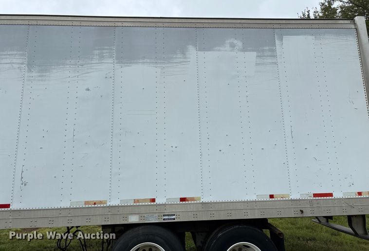 image for item EN5641 1994 Fruehauf FBLP91.5-NT2-43W dry van trailer