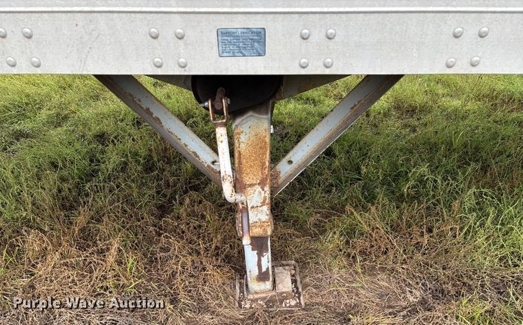 image for item EN5641 1994 Fruehauf FBLP91.5-NT2-43W dry van trailer