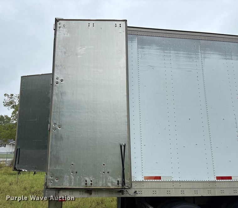 image for item EN5641 1994 Fruehauf FBLP91.5-NT2-43W dry van trailer