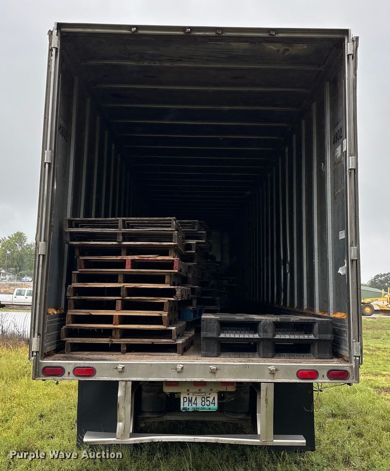 image for item EN5641 1994 Fruehauf FBLP91.5-NT2-43W dry van trailer