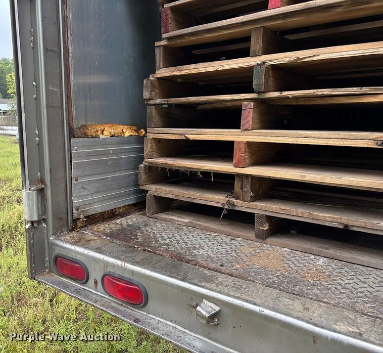 image for item EN5641 1994 Fruehauf FBLP91.5-NT2-43W dry van trailer