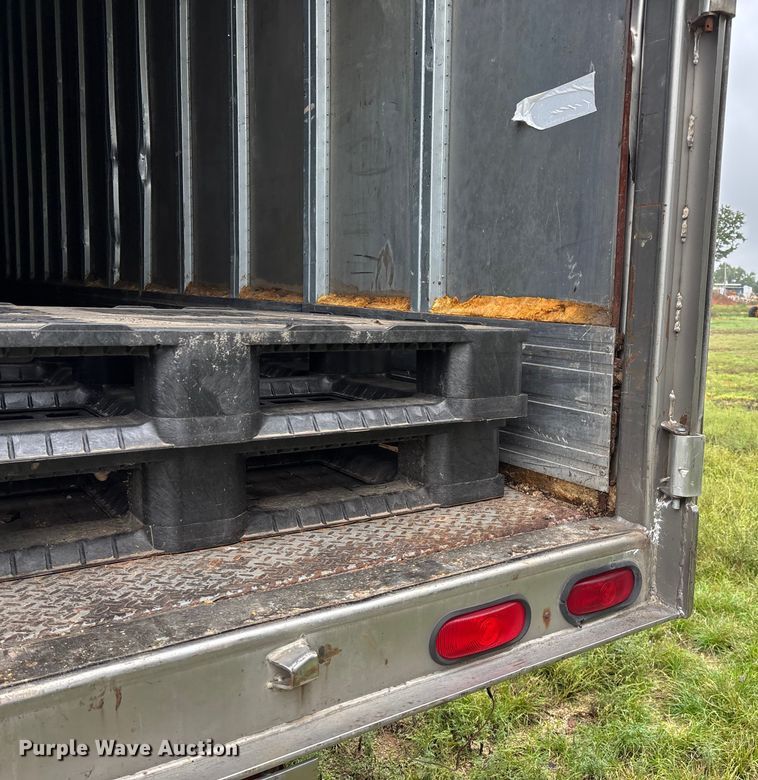 image for item EN5641 1994 Fruehauf FBLP91.5-NT2-43W dry van trailer