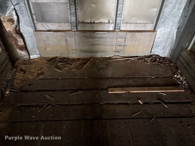 image for item EN5641 1994 Fruehauf FBLP91.5-NT2-43W dry van trailer