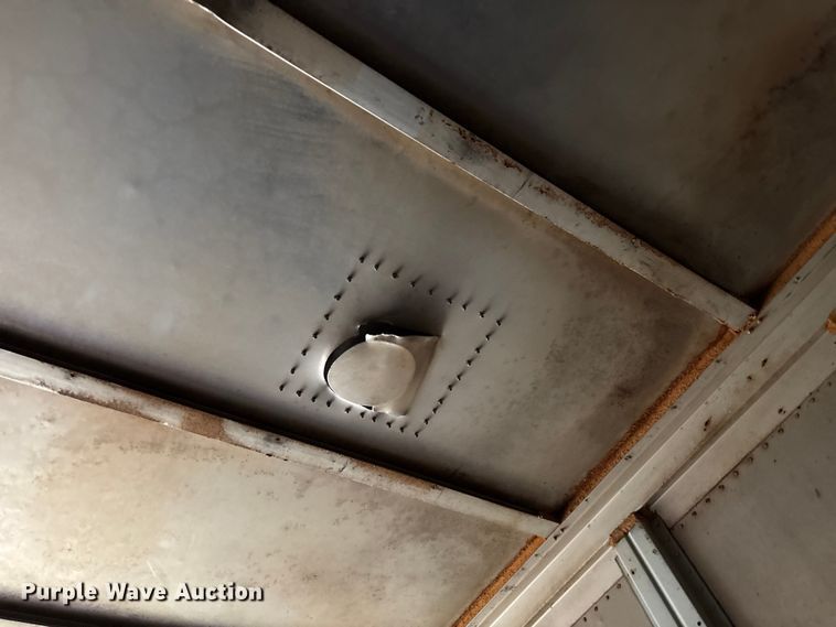 image for item EN5641 1994 Fruehauf FBLP91.5-NT2-43W dry van trailer