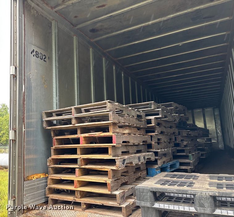 image for item EN5641 1994 Fruehauf FBLP91.5-NT2-43W dry van trailer