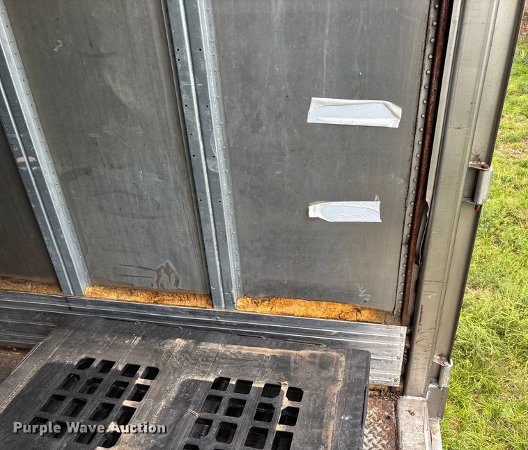 image for item EN5641 1994 Fruehauf FBLP91.5-NT2-43W dry van trailer