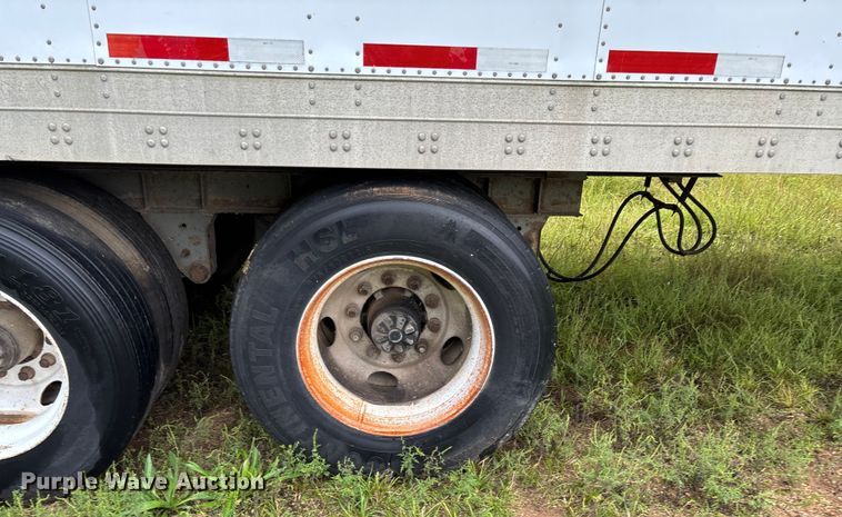 image for item EN5641 1994 Fruehauf FBLP91.5-NT2-43W dry van trailer