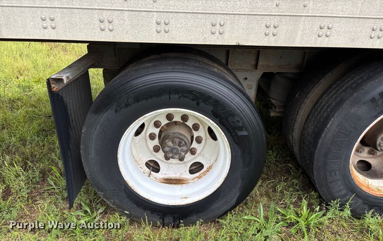 image for item EN5641 1994 Fruehauf FBLP91.5-NT2-43W dry van trailer