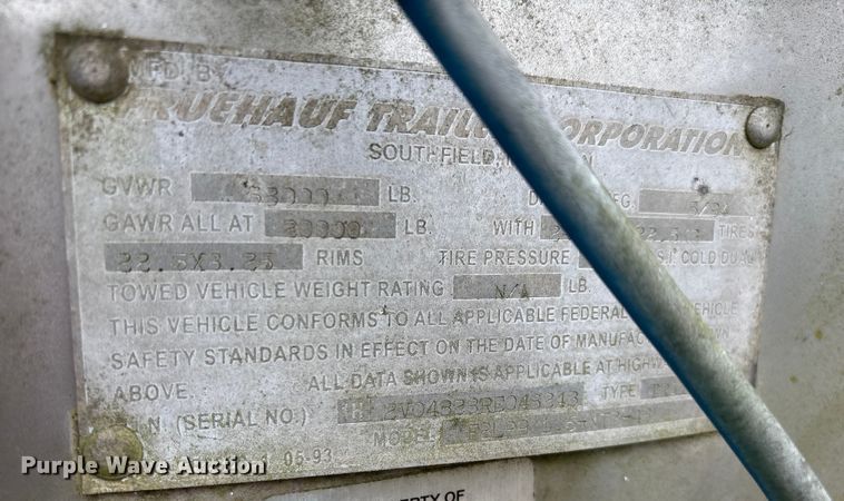 image for item EN5641 1994 Fruehauf FBLP91.5-NT2-43W dry van trailer