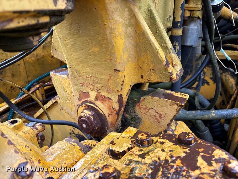 image for item EN5642 1973 Caterpillar 613 elevating scraper