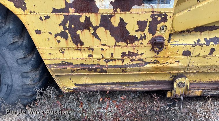 image for item EN5642 1973 Caterpillar 613 elevating scraper