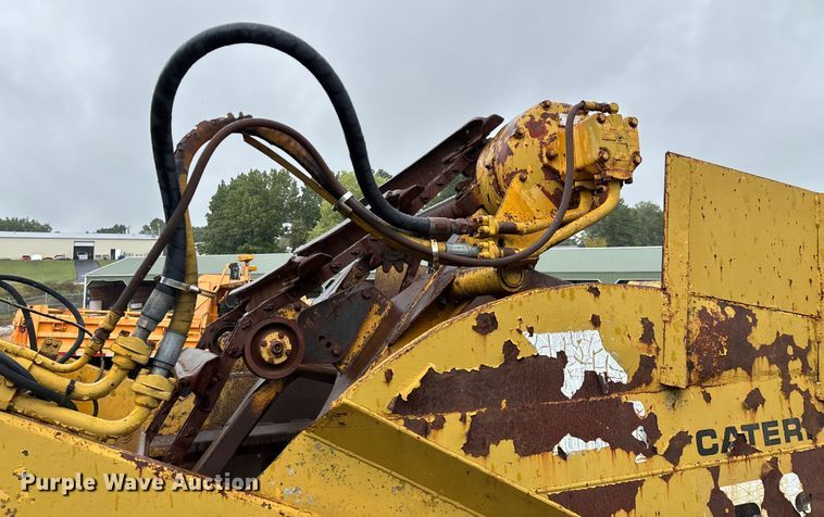 image for item EN5642 1973 Caterpillar 613 elevating scraper