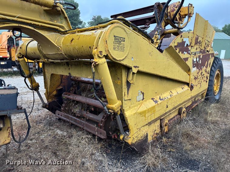 image for item EN5642 1973 Caterpillar 613 elevating scraper