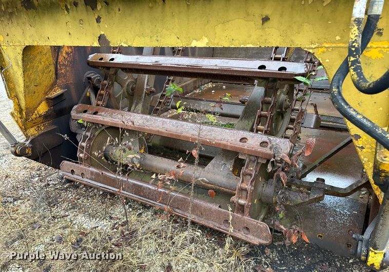 image for item EN5642 1973 Caterpillar 613 elevating scraper