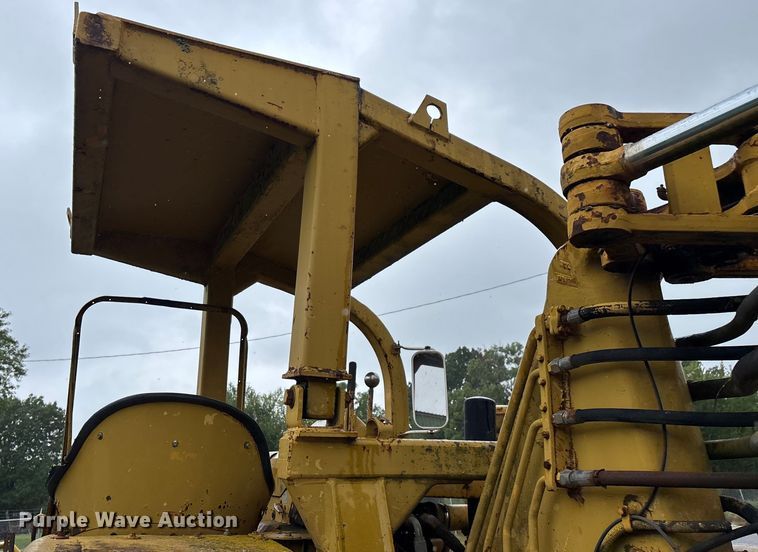 image for item EN5642 1973 Caterpillar 613 elevating scraper