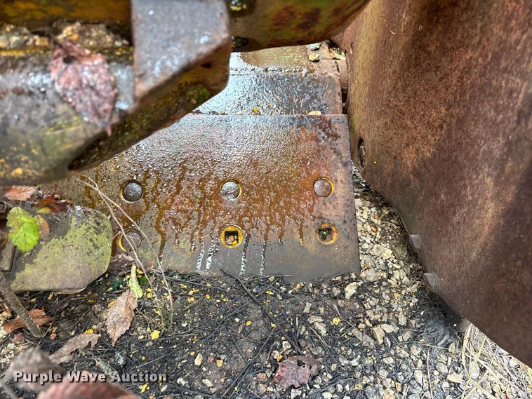 image for item EN5642 1973 Caterpillar 613 elevating scraper