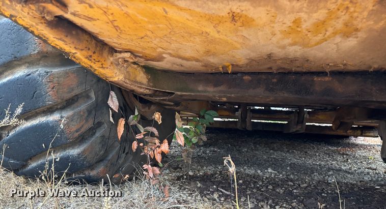 image for item EN5642 1973 Caterpillar 613 elevating scraper