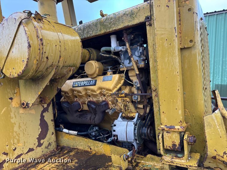 image for item EN5642 1973 Caterpillar 613 elevating scraper