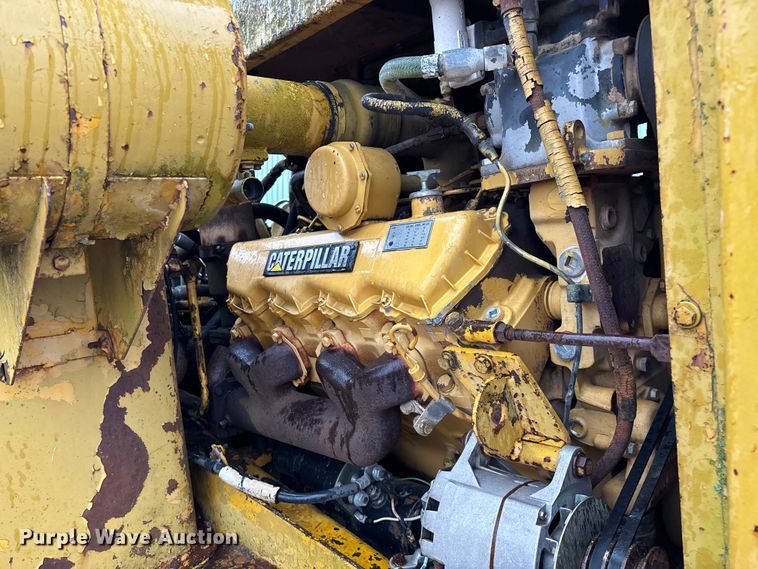 image for item EN5642 1973 Caterpillar 613 elevating scraper