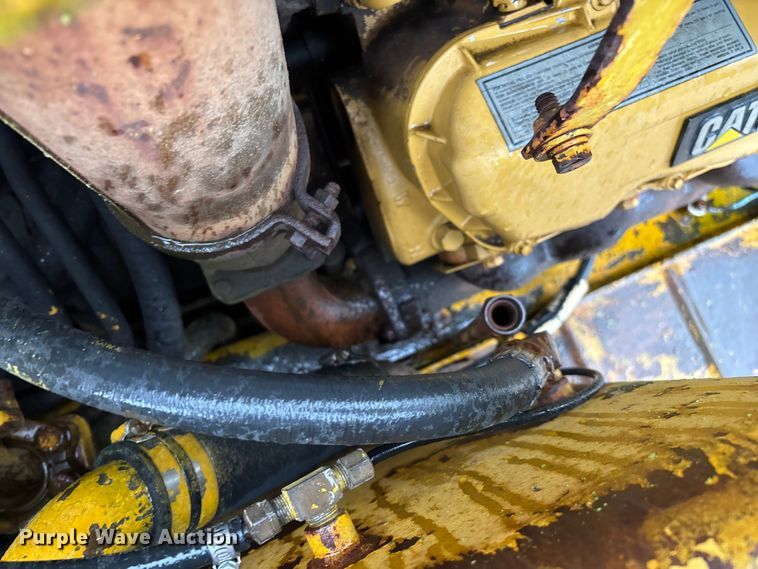 image for item EN5642 1973 Caterpillar 613 elevating scraper