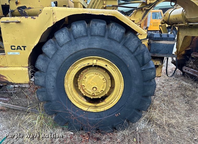 image for item EN5642 1973 Caterpillar 613 elevating scraper