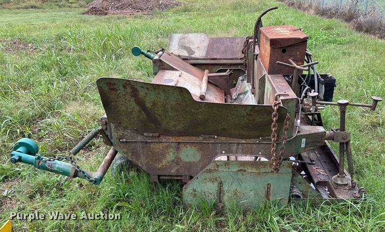 image for item EN5643 Layton paver