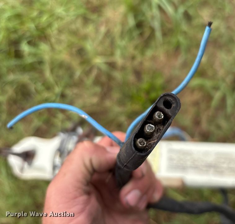 image for item EN5645 2014 Stehl Tow car dolly