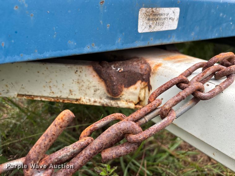 image for item EN5645 2014 Stehl Tow car dolly