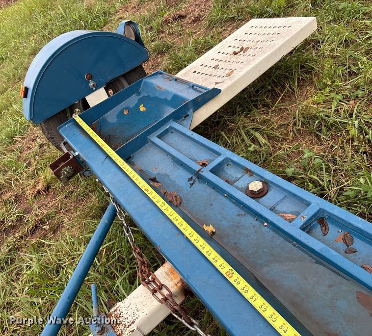 image for item EN5645 2014 Stehl Tow car dolly