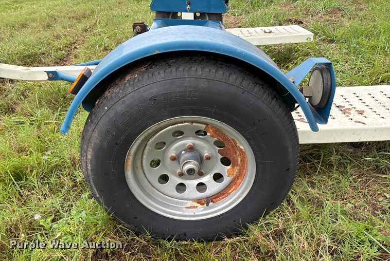 image for item EN5645 2014 Stehl Tow car dolly