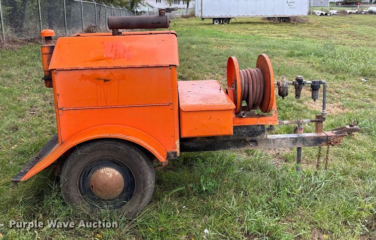 image for item EN5646 Lindsay 80 HC air compressor