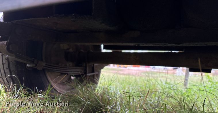 image for item EN5646 Lindsay 80 HC air compressor