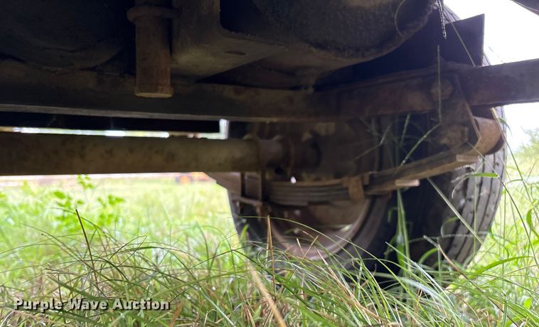 image for item EN5646 Lindsay 80 HC air compressor