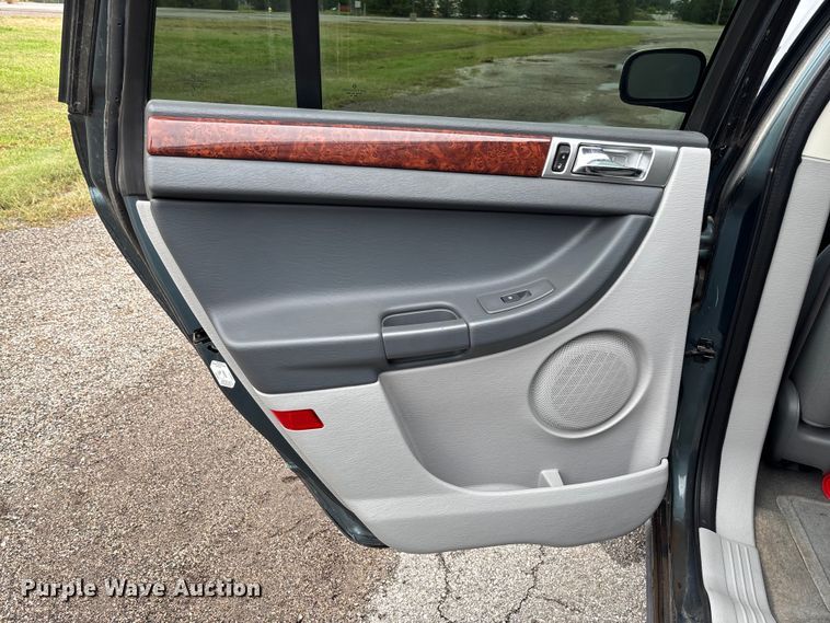 image for item EN7032 2007 Chrysler Pacifica SUV