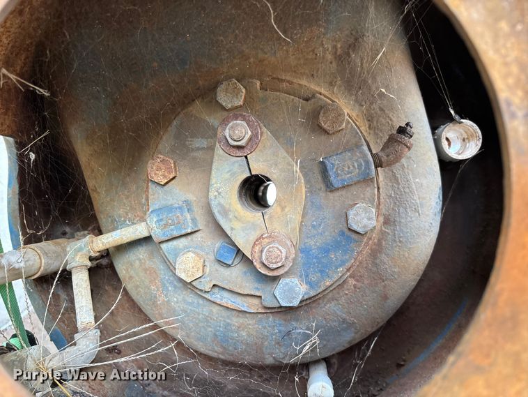 image for item EN7033 Layne well pump