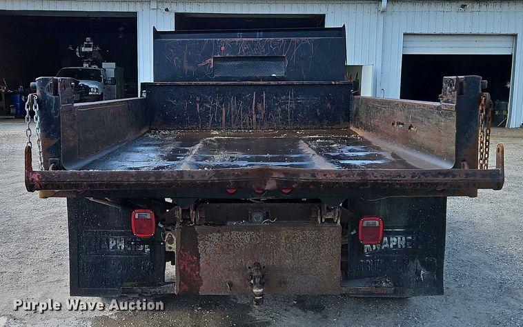 image for item EO4668 2002 Ford F450 Super Duty dump truck